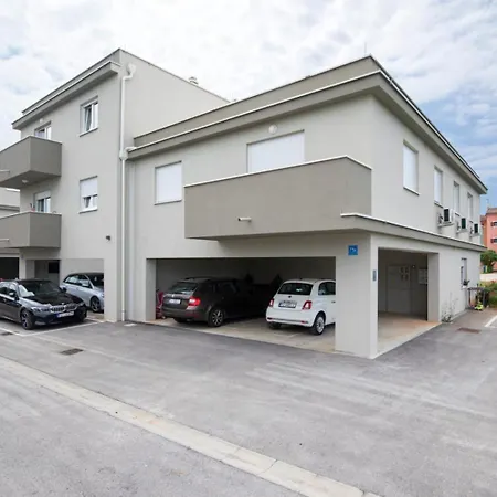 アパート Nest & Work Retreat