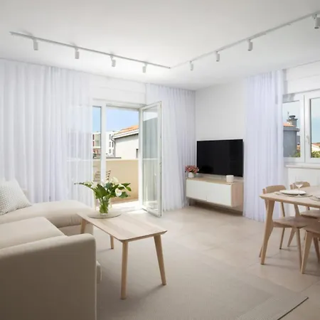 Nest & Work Retreat Apartment