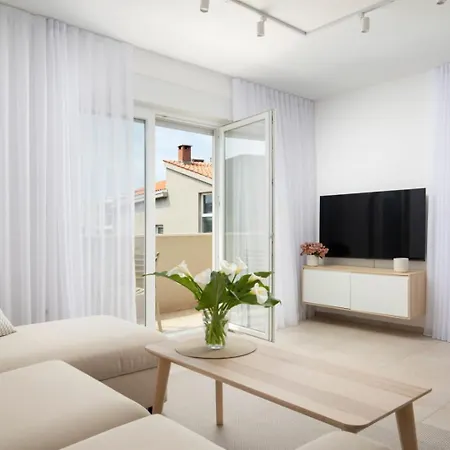 Nest & Work Retreat Apartament