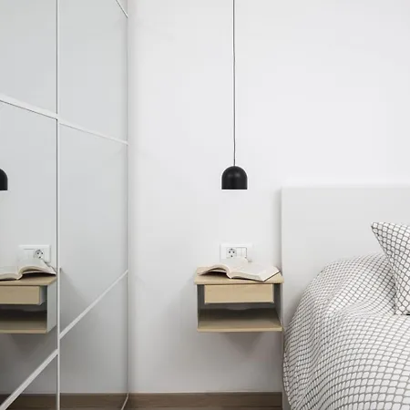 Nest & Work Retreat * Πούλα